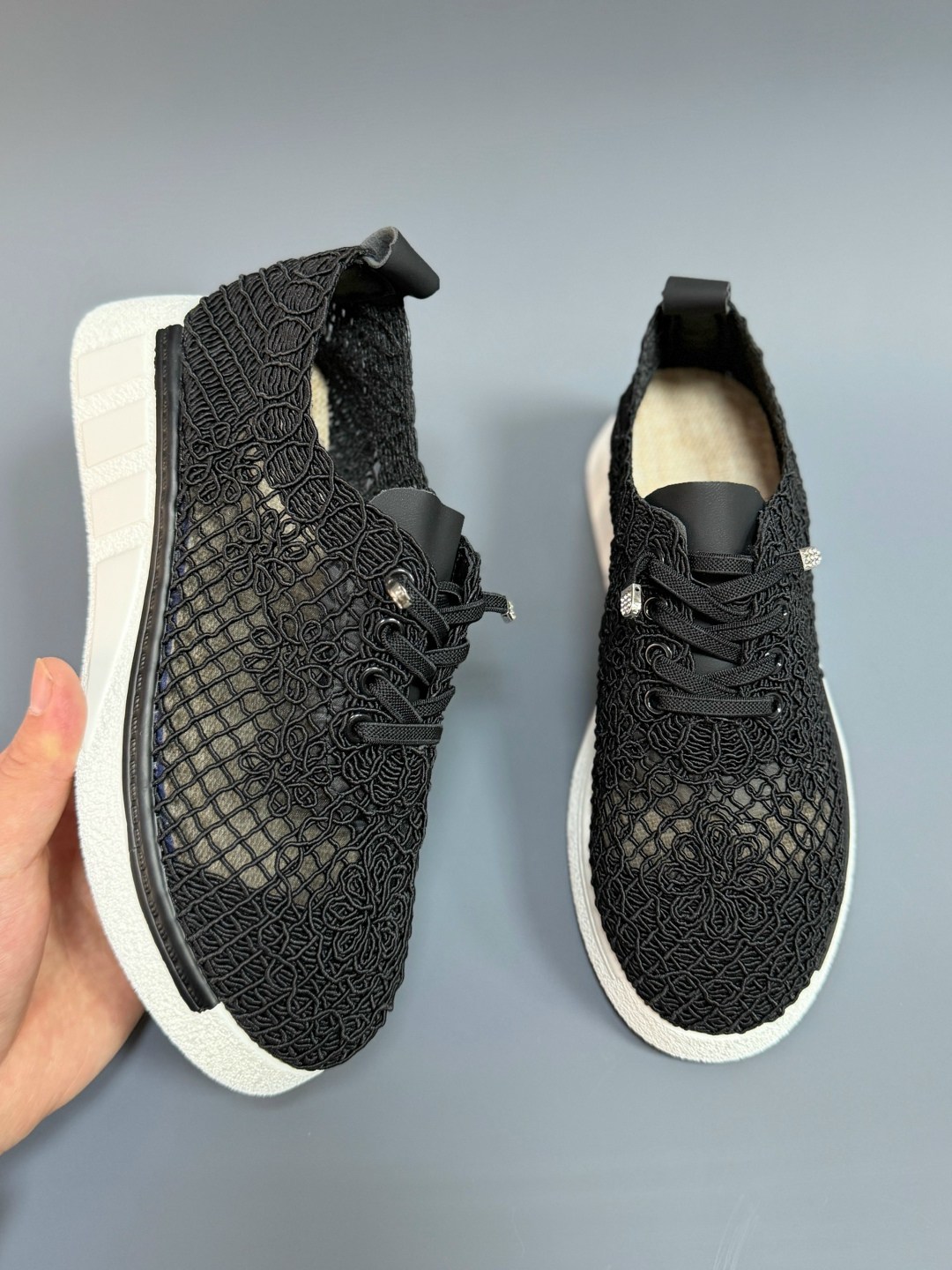 ,женские кроссовки,белые текстильные кроссовки женские,спортивная ,кроссовки для женщин