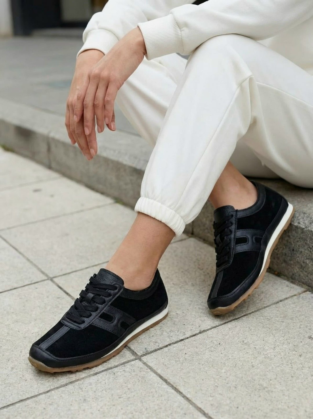 ,женские кроссовки,замшевые кроссовки,обуви,повседневная