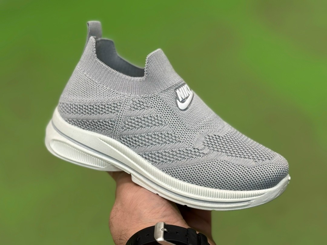 кроссовки,,спортивная ,кроссовки тапки,кроссовки мальчику