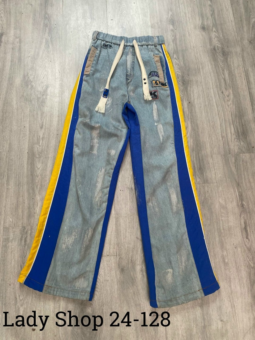 джинсы широкие,брюки джинсы,джинсы женские,комбинированные джинсы,джинсы с лампасами