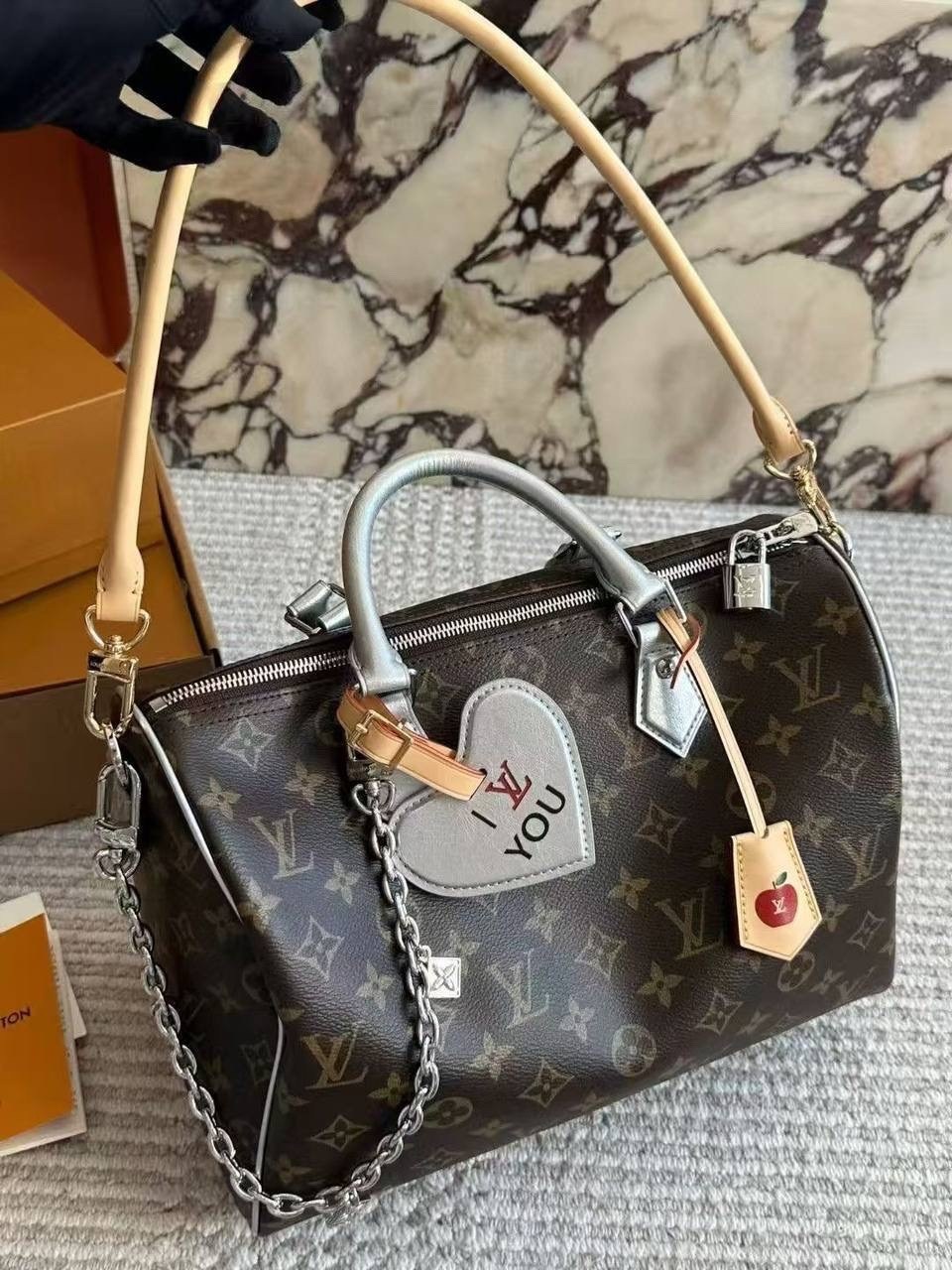 сумка луи виттон женская,louis vuitton сумка на плечо,louis vuitton сумки,луи виттон сумка,сумка louis vuitton женская