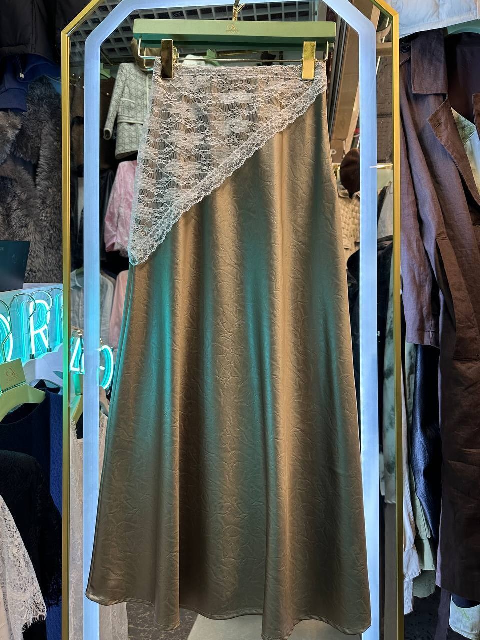 юбка,атласная юбка с кружевом,юбка с кружевами,юбки женские,женская длинная юбка из шелка с кружевом