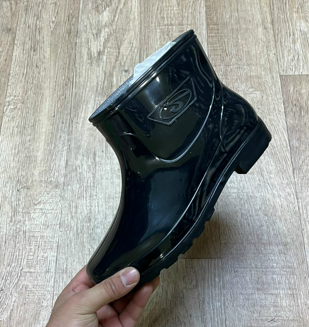 резиновые сапоги,резиновые сапоги мужские,мужские водонепроницаемые резиновые сапоги,сапоги мужские с резиновыми галошами,сапоги мужские