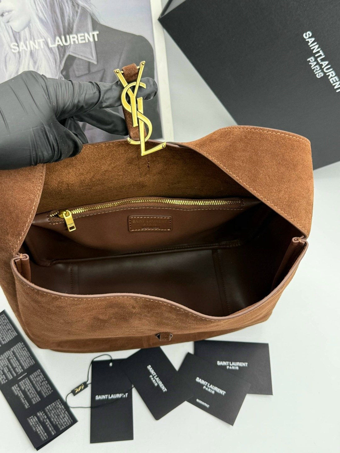 кожаная сумка-хобо le 5 à 7 saint laurent коричневый,замшевая сумка,замшевая сумка женская,yves saint laurent женская замшевая сумка 37x29 см,сумка saint laurent