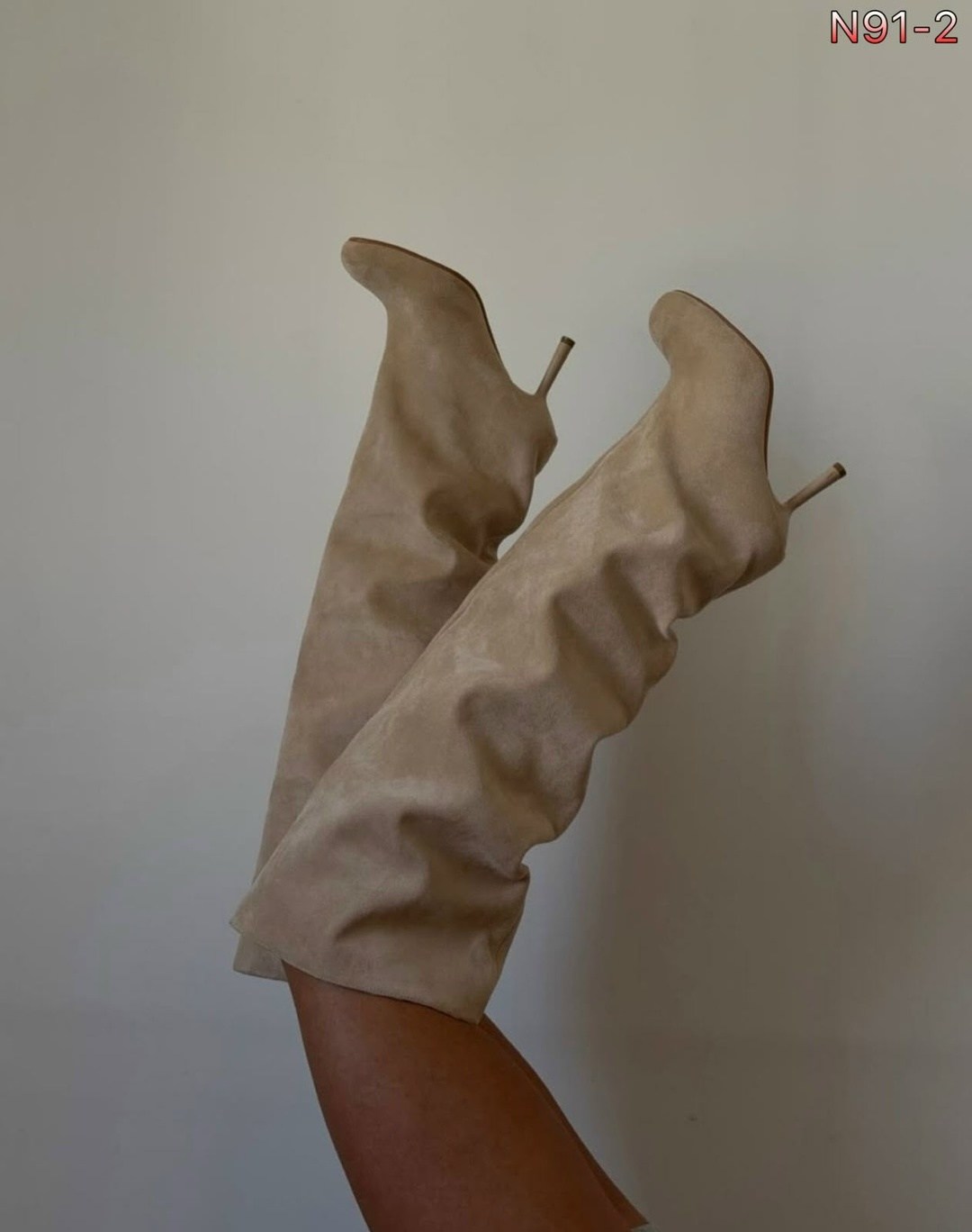 сапоги модные,,женские сапоги,замшевые сапоги, женская