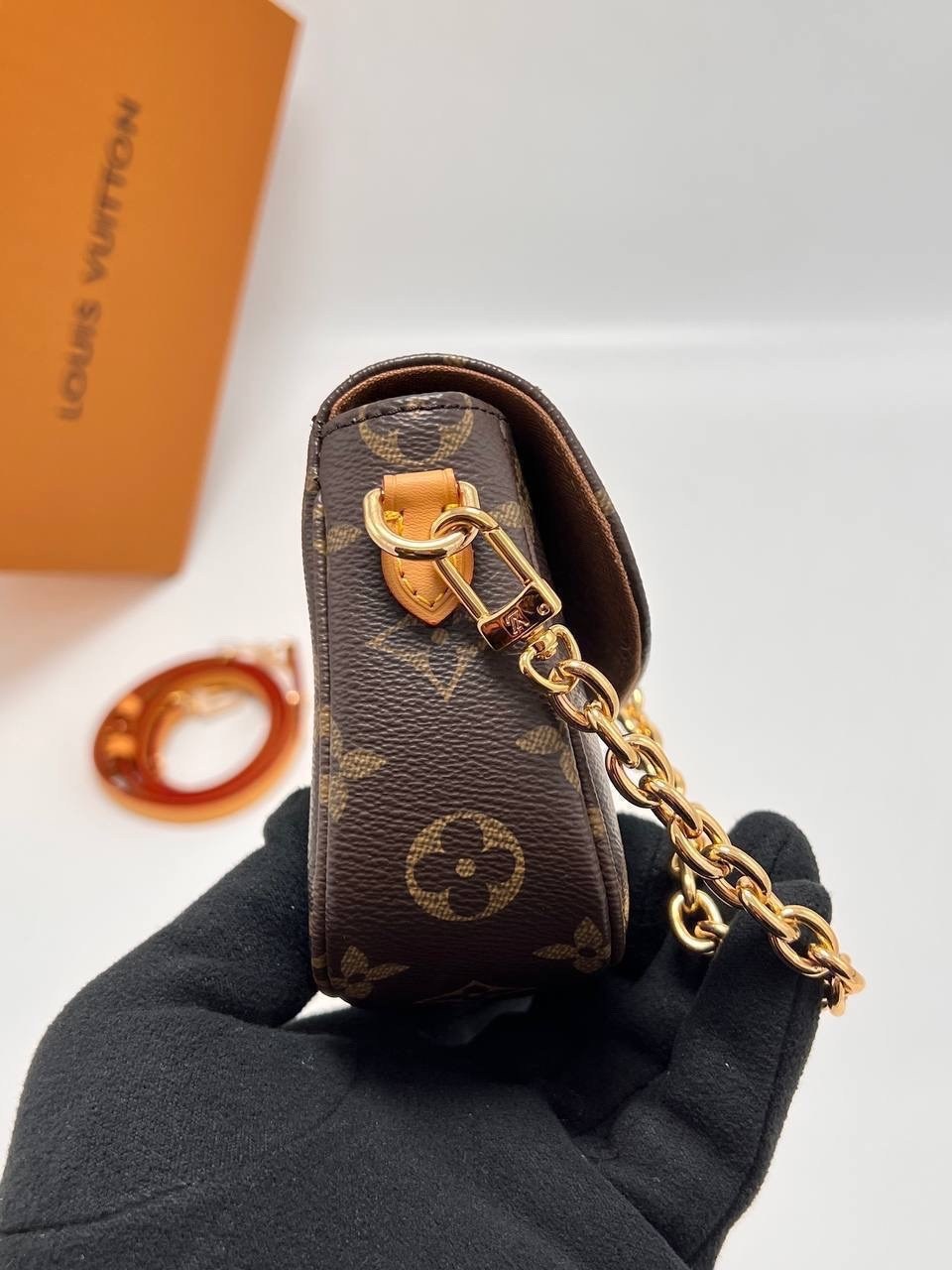 louis vuitton сумка на плечо,louis vuitton женская сумка,louis vuitton сумка,louis vuitton monogram,louis vuitton monogram сумка favorite клатч