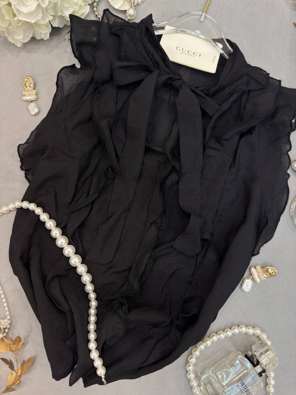 блузка с оборками,блуза,нарядная блуза,оливковая блузка,женская блузка рюшами