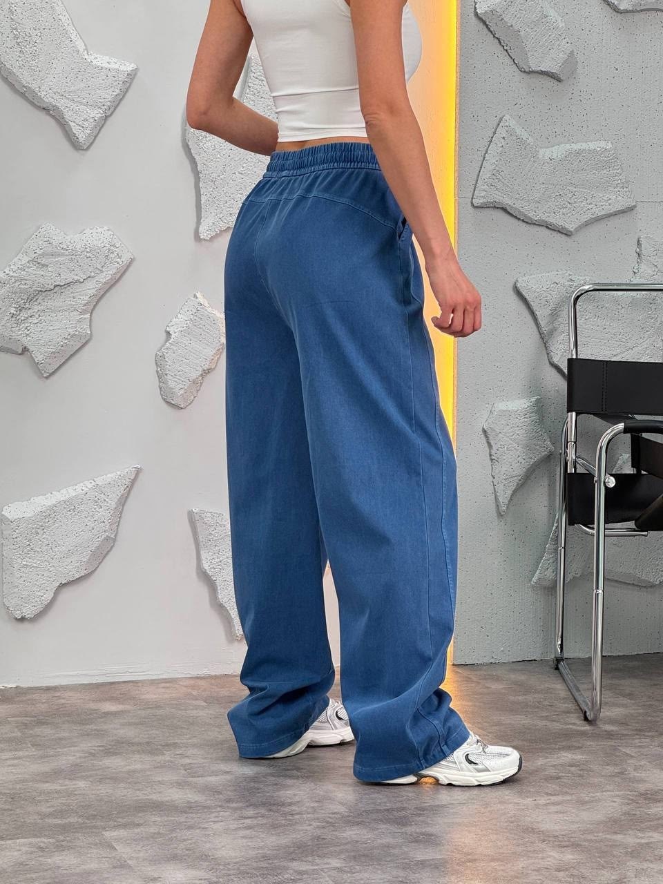 розовые брюки,брюки модные,спортивные брюки,женские спортивные брюки,брюки женские с