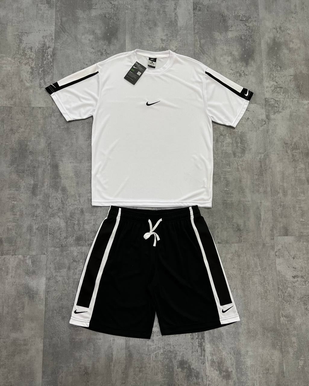 спортивный костюм мужской nike,nike спортивный костюм,спортивные костюм,мужской спортивный костюм с шортами и футболкой,спортивные костюмы найк