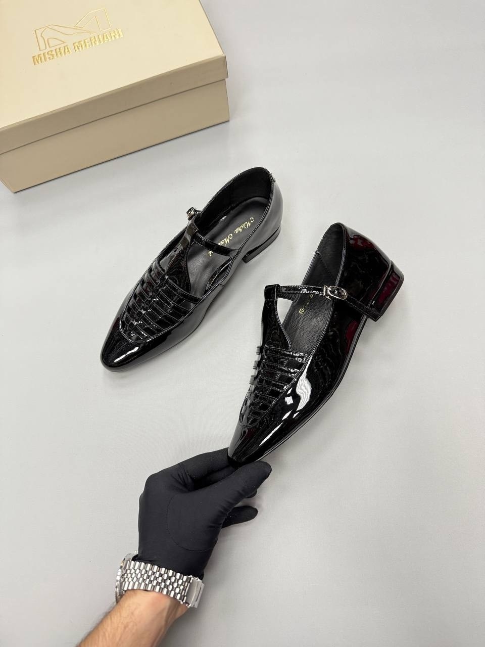 ,туфли лакированные,женская ,обуви,повседневные туфли