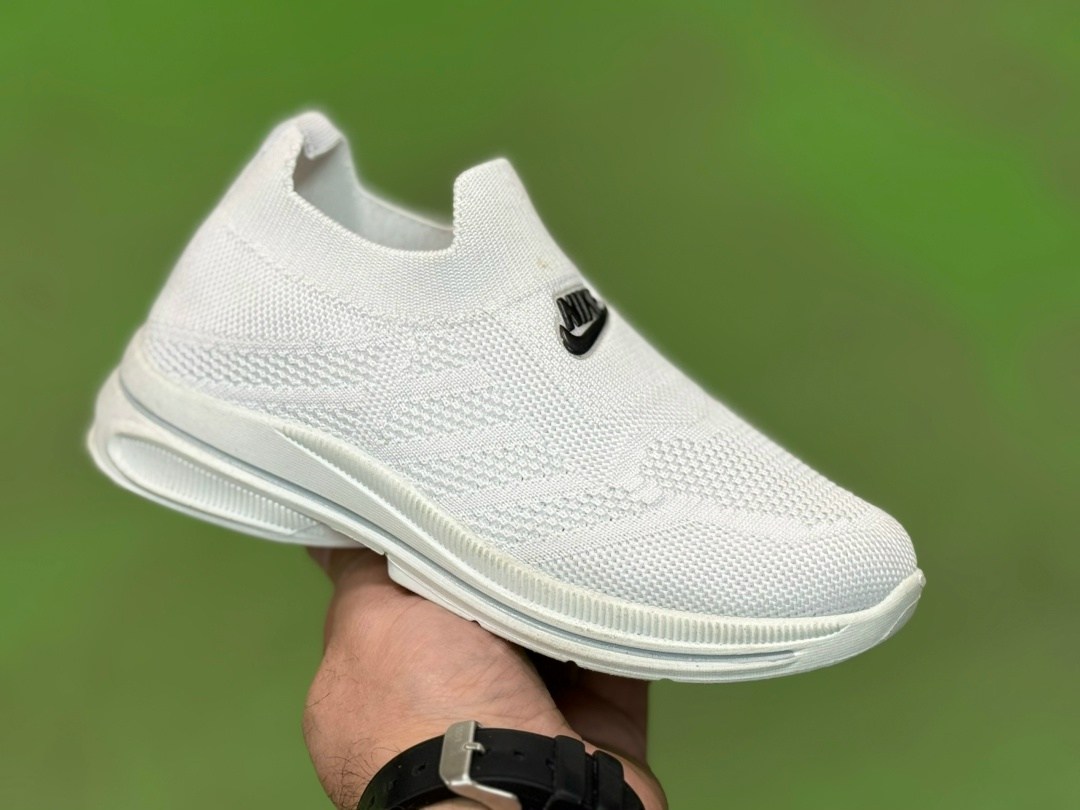 кроссовки,,спортивная ,кроссовки тапки,кроссовки мальчику