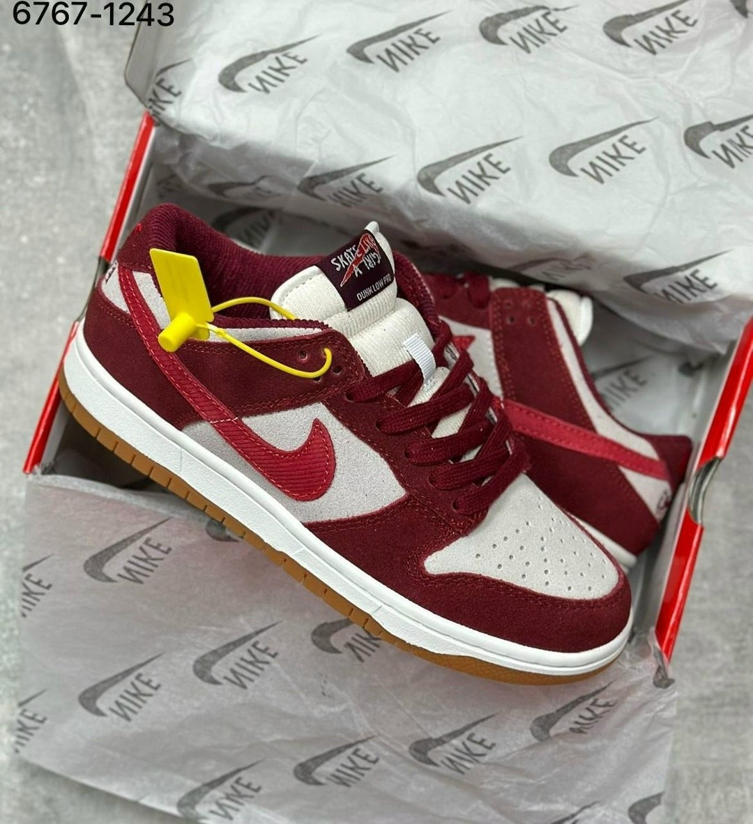 dunk low nike,nike sb dunk low,кроссовки,nike sb dunk low skate like a girl,nike sb dunk low pro