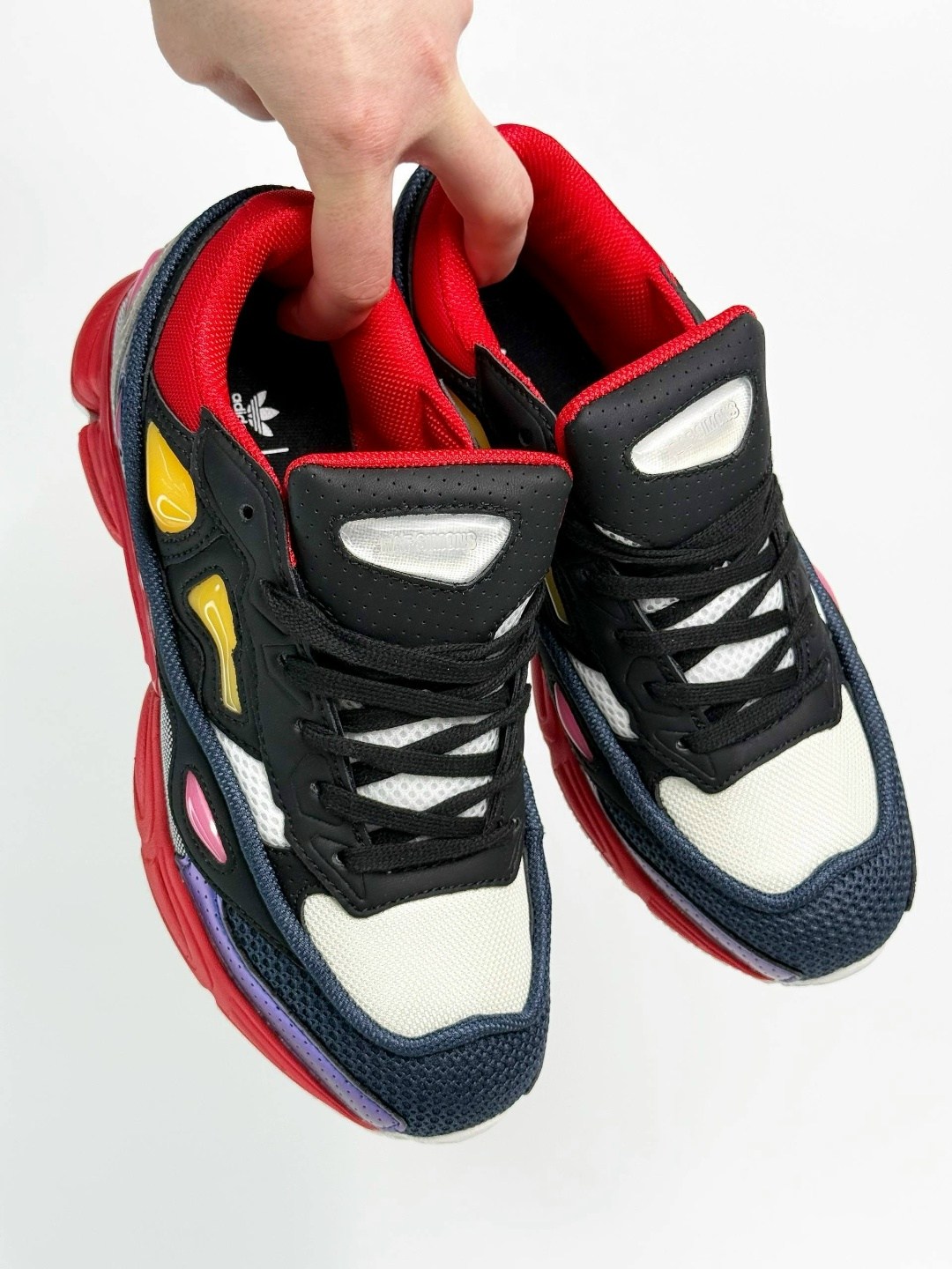 raf simons adidas ozweego 2,adidas raf simons ozweego,adidas ozweego 2 x raf simons,кроссовки adidas x raf simons ozweego 2 "black red & pearl grey",адидас раф симонс озвиго 2