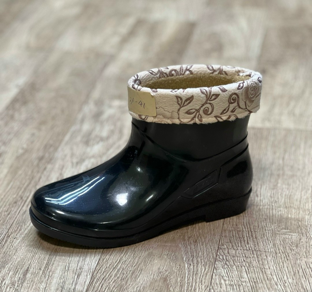 ,резиновые сапоги,женские резиновые сапоги,сапожки,резиновая