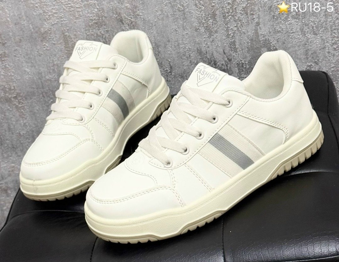 мужские кроссовки повседневные,кроссовки брендовые,модные мужские кроссовки,,кроссовки мужские белые