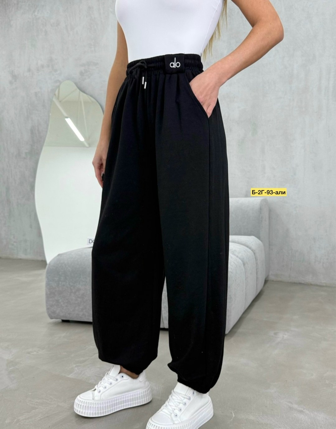 спортивные штаны,женские спортивные штаны,спортивные брюки,брюки джоггеры,спортивные штаны оверсайз
