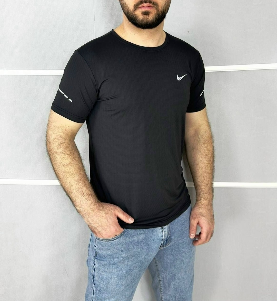 мужская футболка,футболка майка,футболка мужская nike,футболка nike,футболке