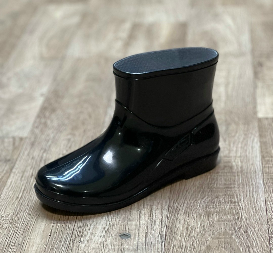 ,резиновые сапоги,женские резиновые сапоги,сапожки,резиновая
