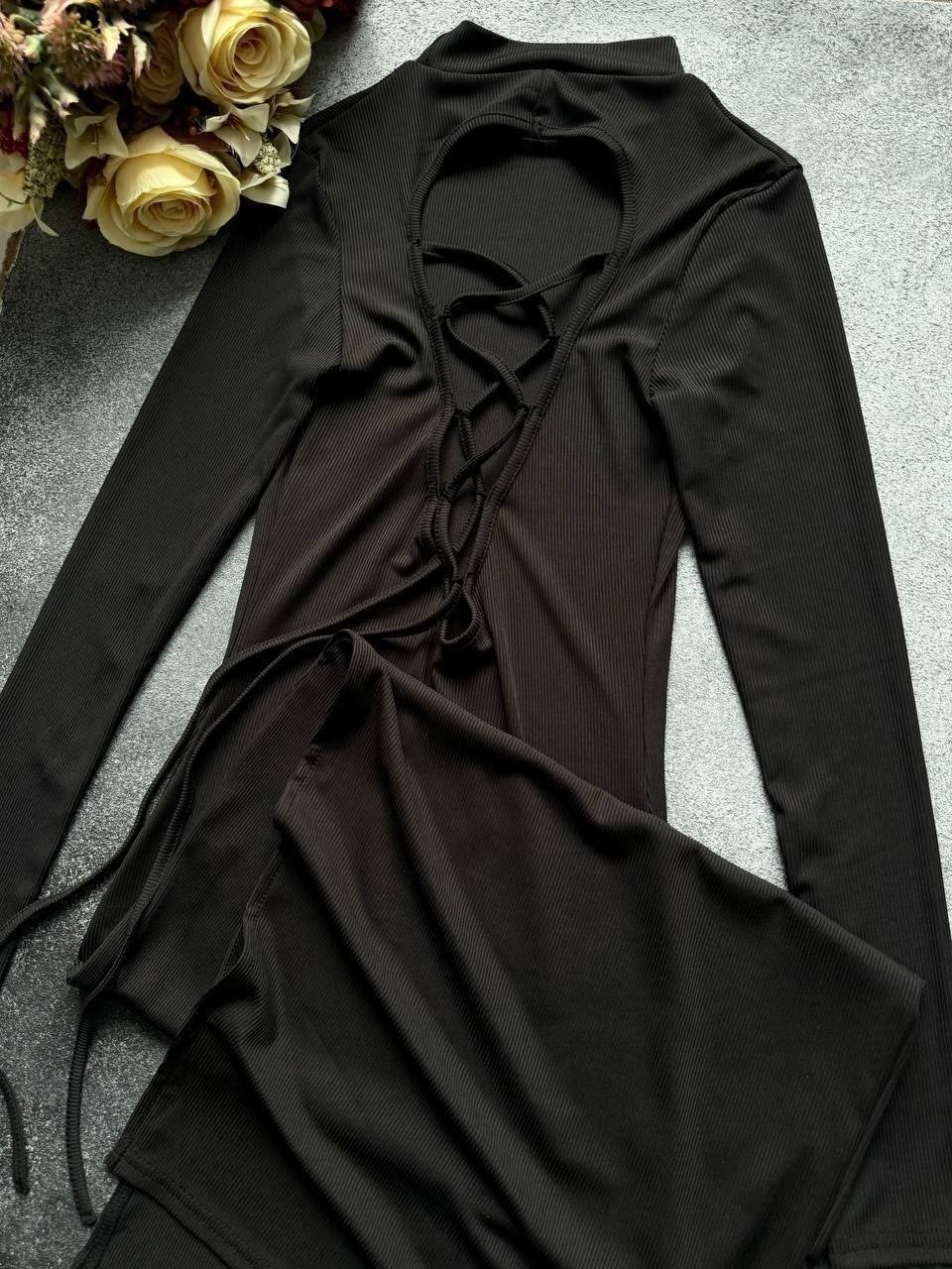 платье с открытой спиной,стильное платье,модное платье,повседневные платья,черное платье