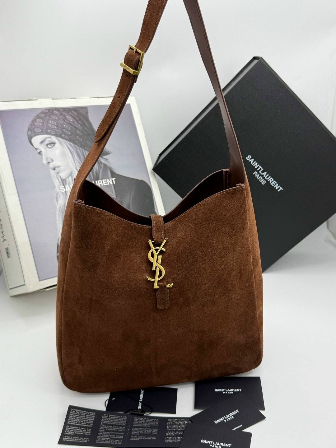 кожаная сумка-хобо le 5 à 7 saint laurent коричневый,замшевая сумка,замшевая сумка женская,yves saint laurent женская замшевая сумка 37x29 см,сумка saint laurent