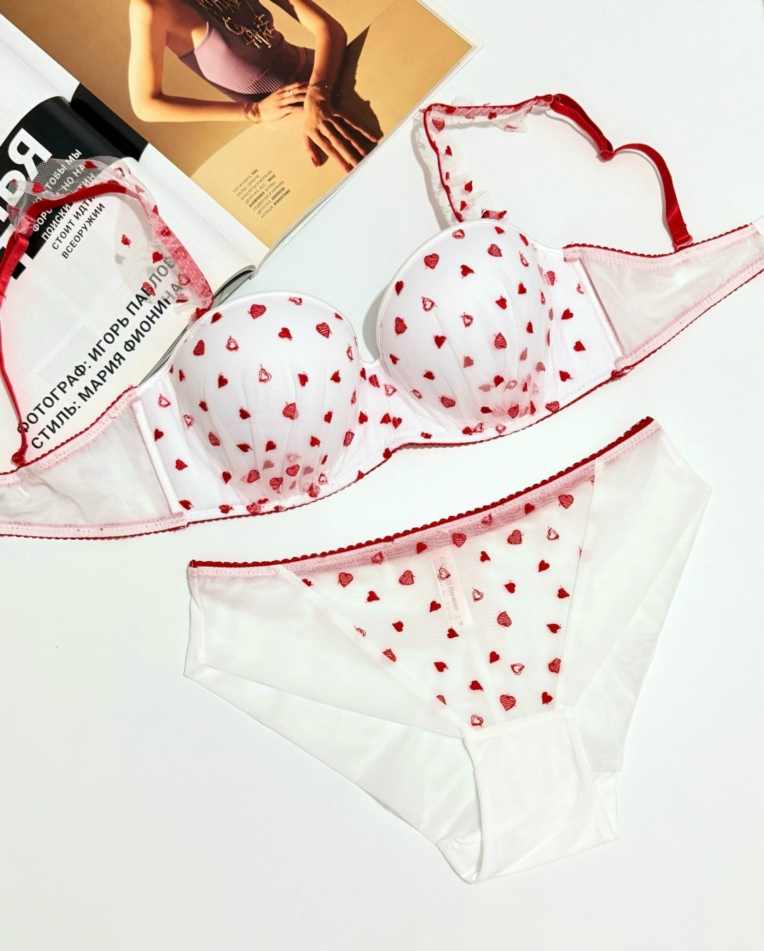 комплект нижнего белья,комплект нижнего белье красный,женские комплекты нижнего белья,комплект белья,нижнее бельё