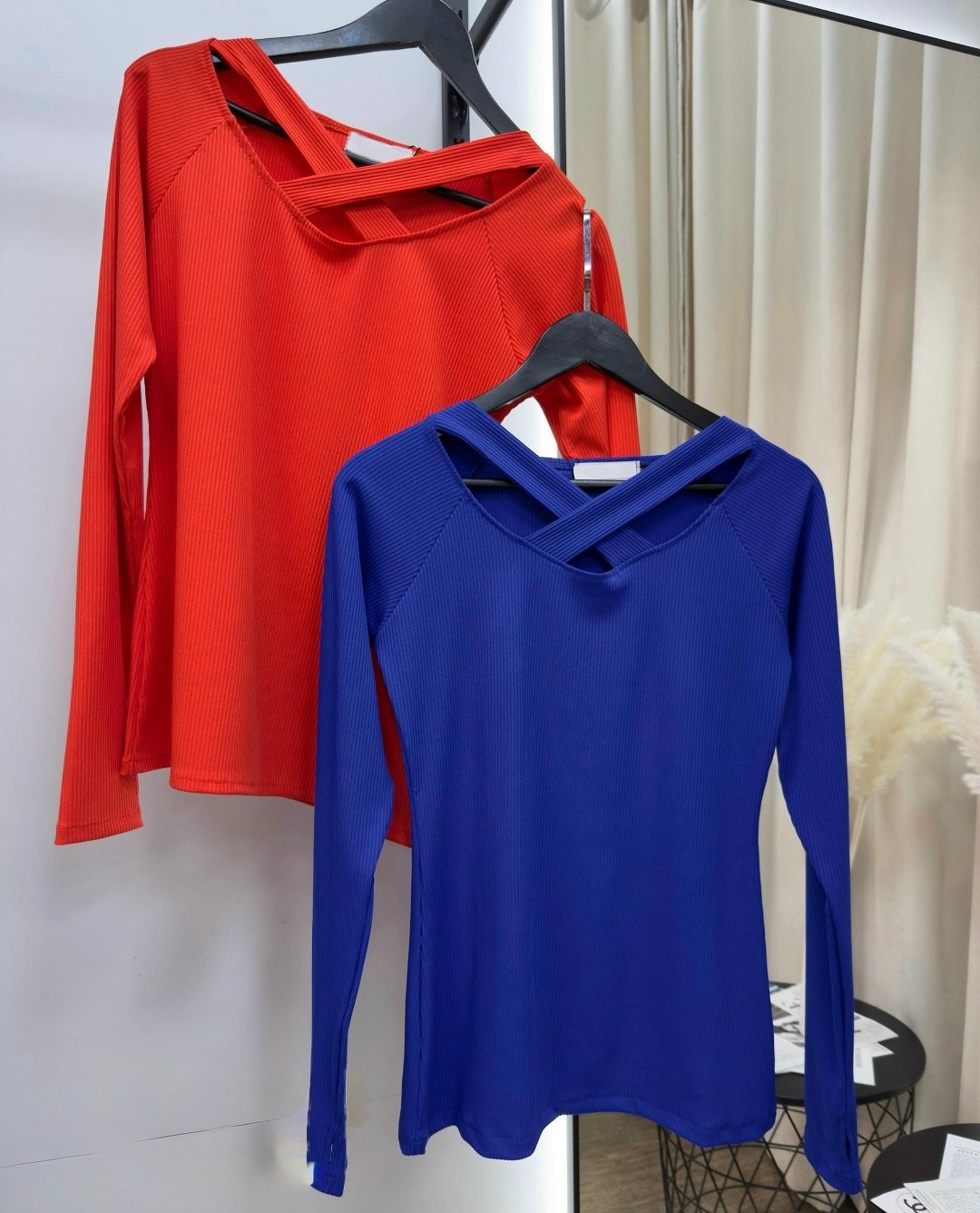 кофта женская,лонгслив женский топ с длинными рукавами,джемпер с вырезов,лонгслив женские,базовый лонгслив