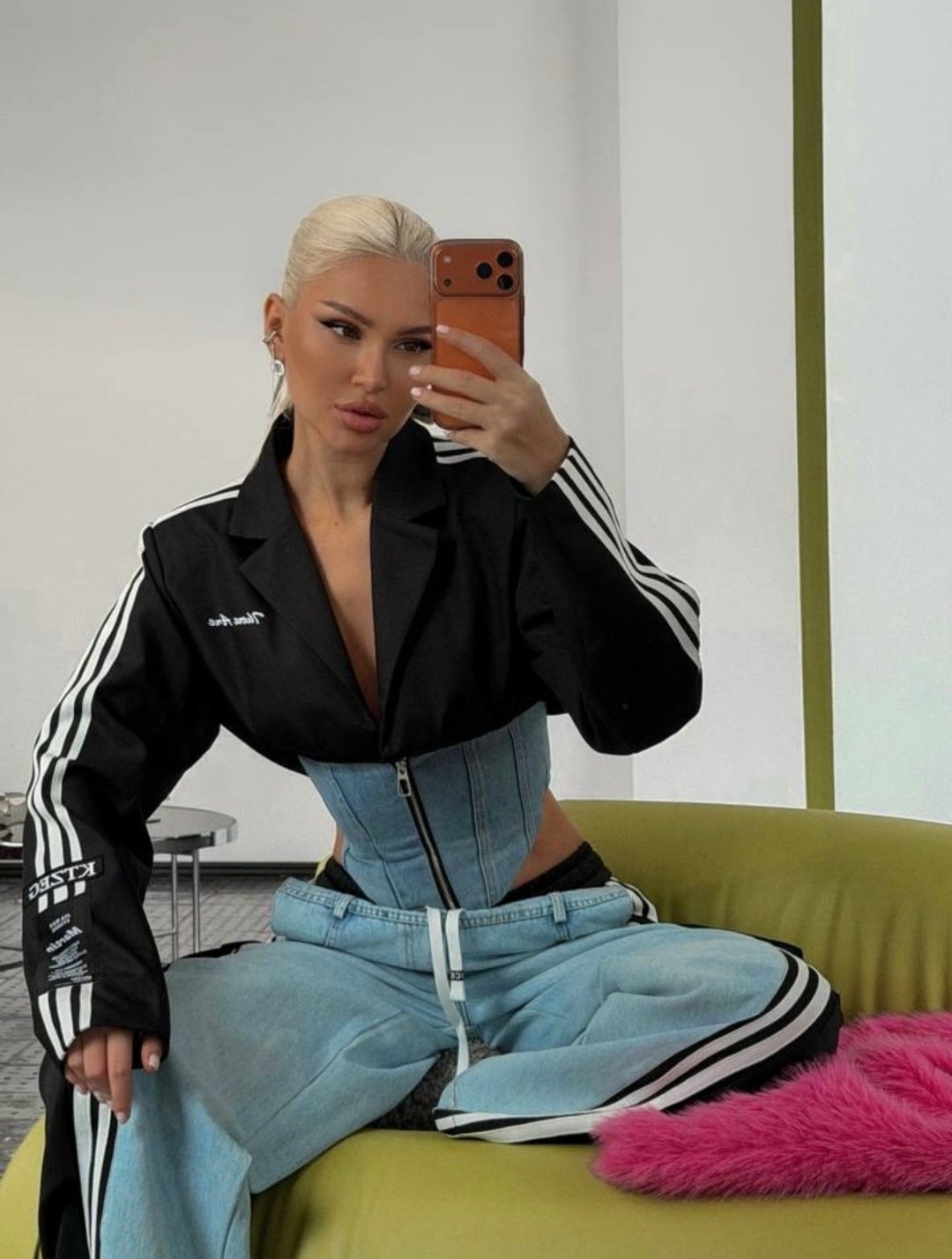 спортивный костюм женский брючный borlakova,celine костюм женский,модная ,куртка косуха