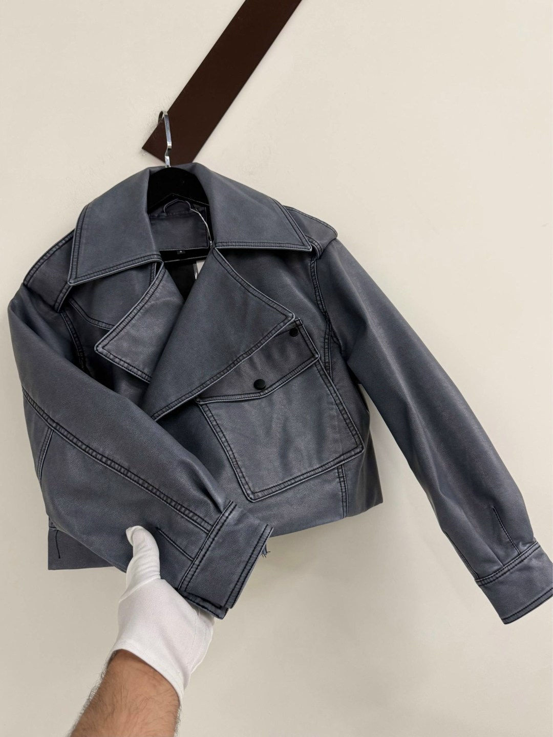 куртка женская из искусственной кожи,кожаная куртка косуха,женская укороченная куртка из искусственной кожи,куртка косуха,куртка кожаная