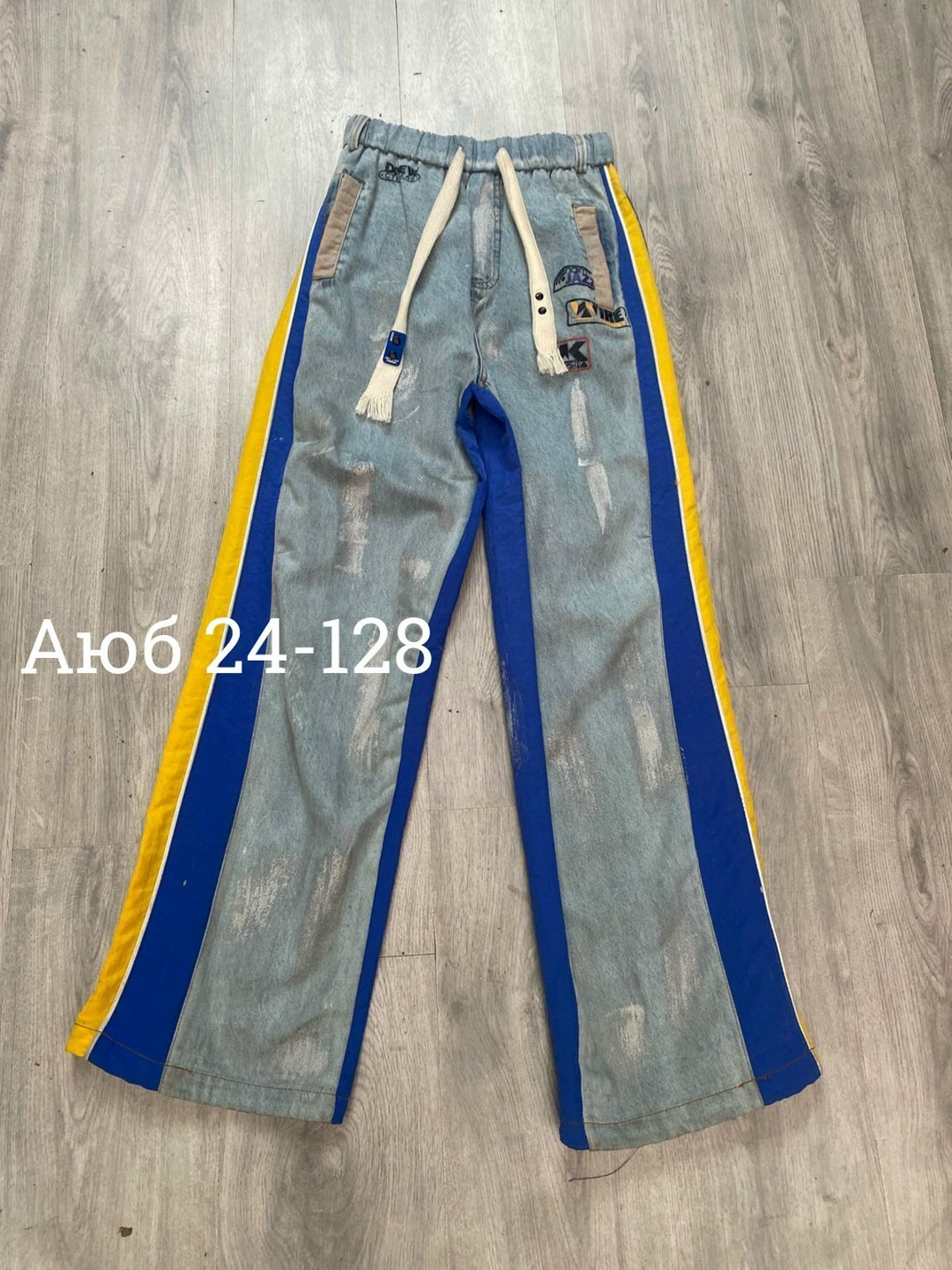 брюки джинсы,джинсы комбинированные,джинсы широкие,женские джинсы,джинсы стильные