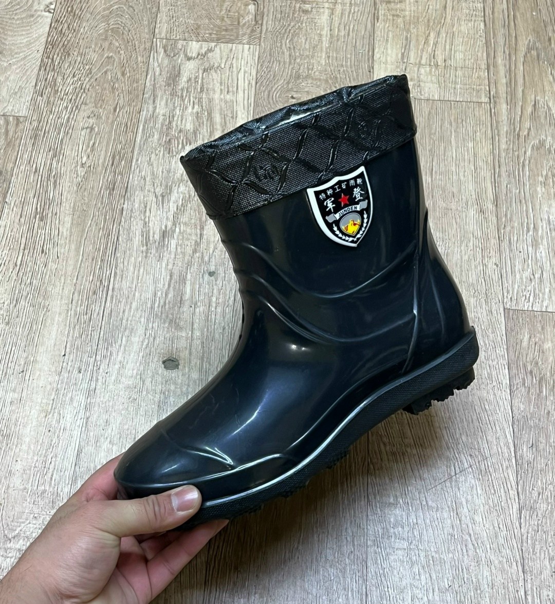 резиновые сапоги,резиновые сапоги мужские,мужские водонепроницаемые резиновые сапоги,сапоги мужские с резиновыми галошами,сапоги мужские