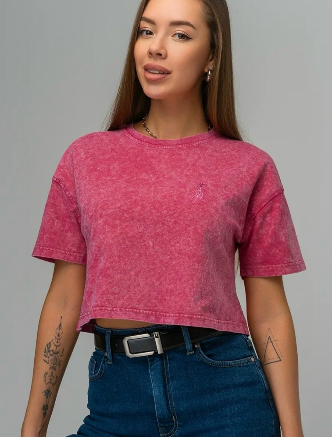 футболка женская укороченная,укороченная футболка,футболки оверсайз женские,футболка оверсайз укороченная,женская футболка