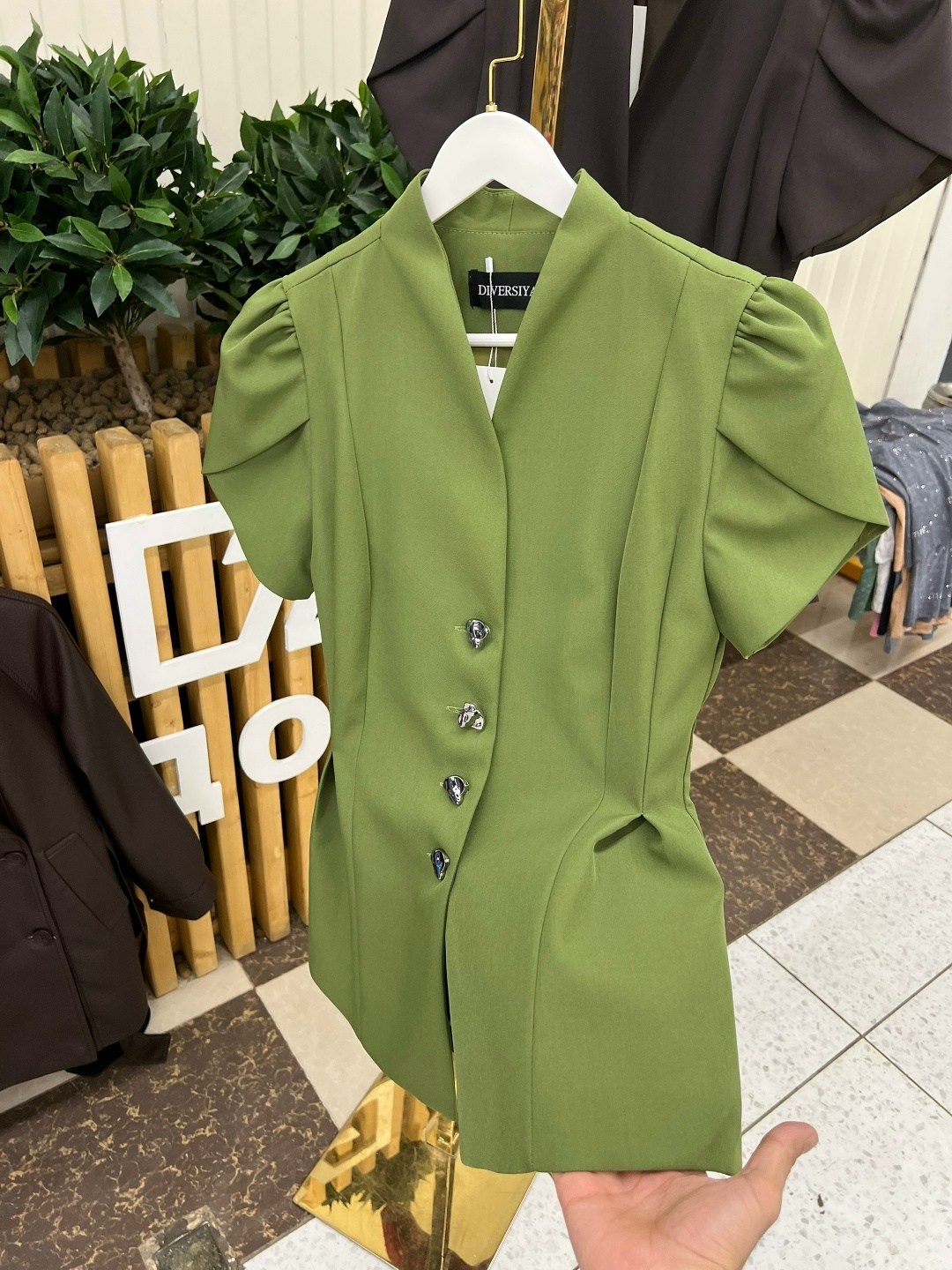 приталенный жакет,женские жакеты,короткий жакет,жакет с баской