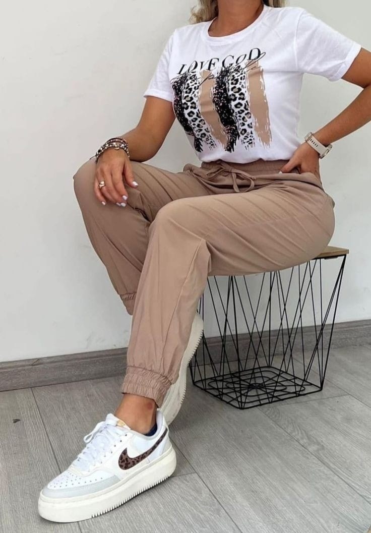 ,костюм повседневный,костюм женский,стильные костюмы,костюм трикотаж