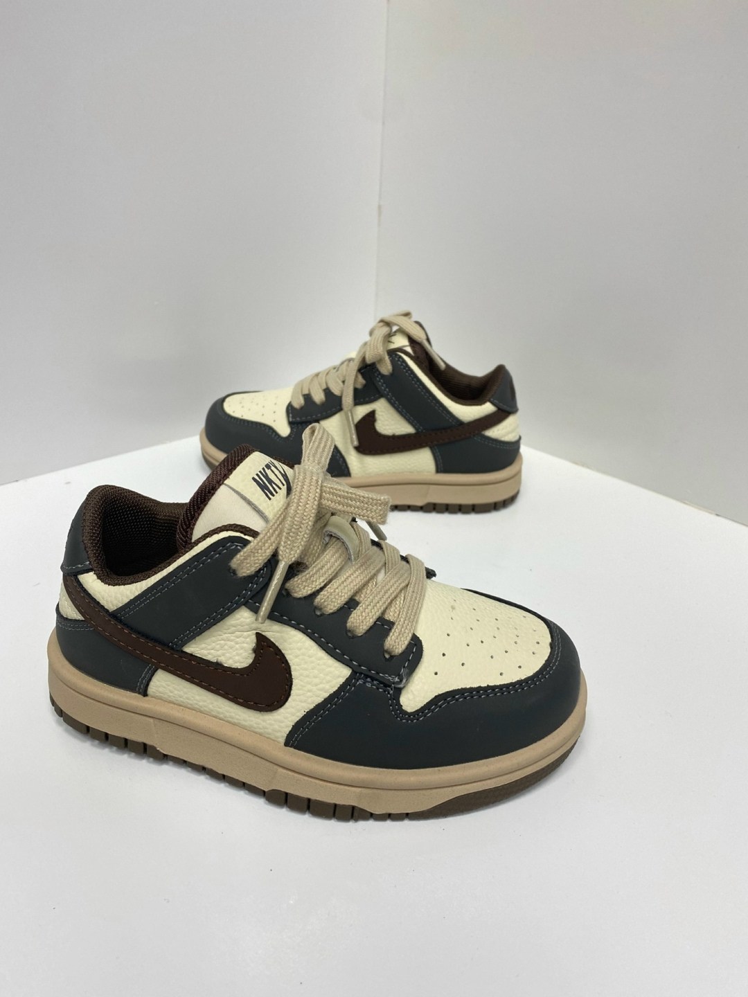 кроссовки nike sb dunk low purple pigeon,nike sb dunk low pro purple pigeon мужские серые с фиолетовым нубук,nike sb dunk low purple pigeon,кроссовки,кроссовки nike sb dunk low