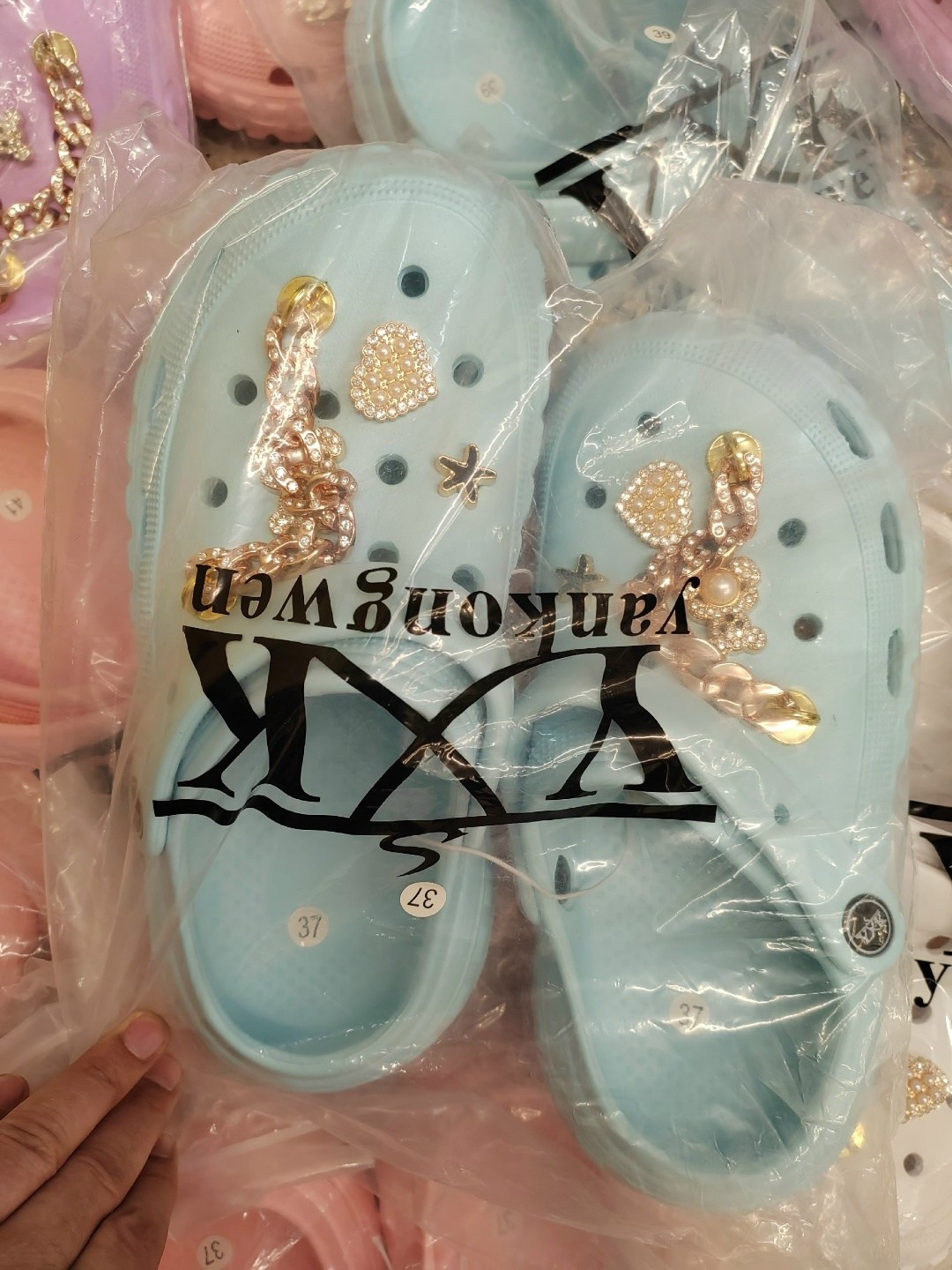 обувь,кроксы найк,кроксы мода,кроксы женские,кроксы со стразами