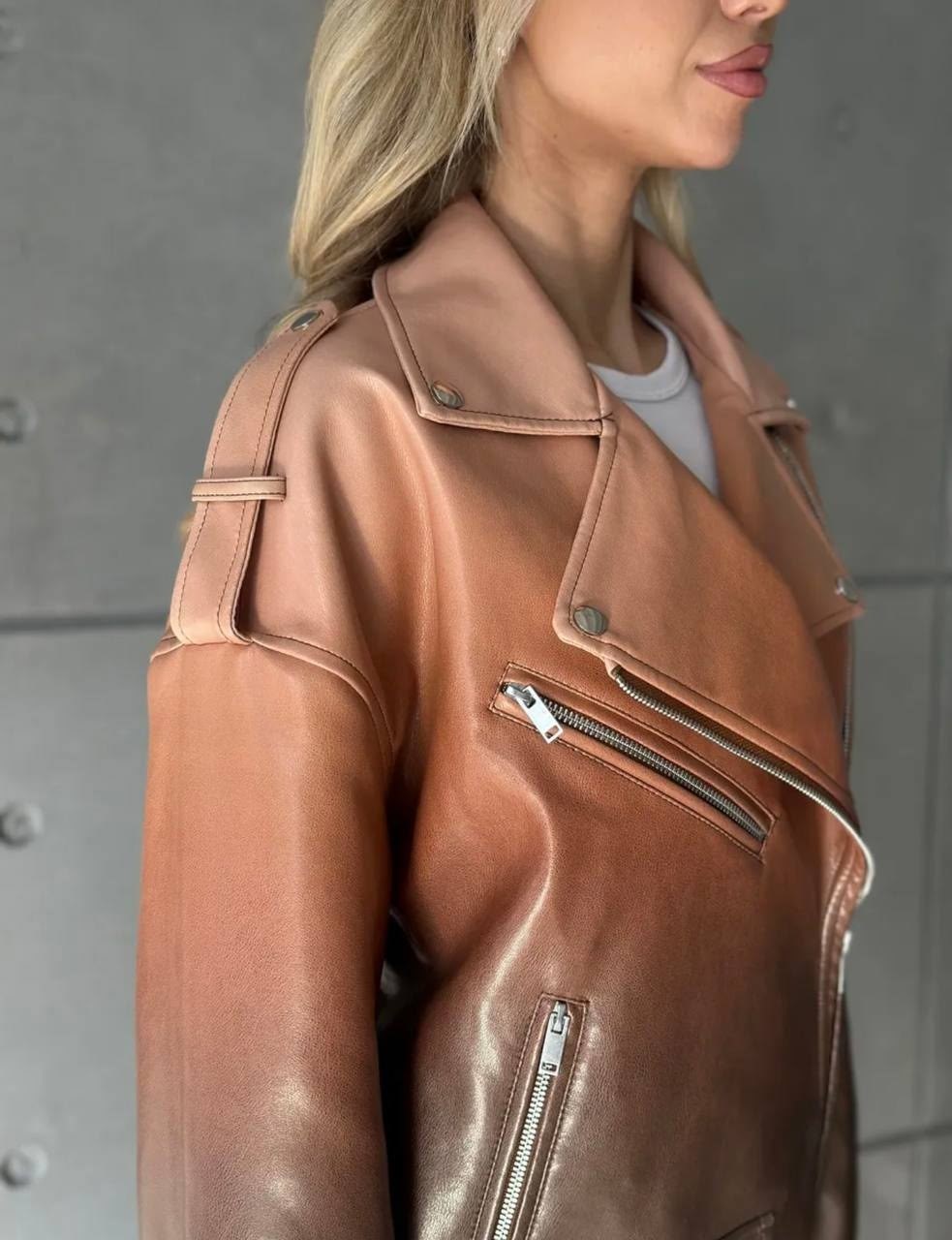 косуха кожаная куртка оверсайз демисезонная,косуха куртка кожаная оверсайз chauzi,кожаная куртка,куртка косуха,кожаная куртка косуха оверсайз