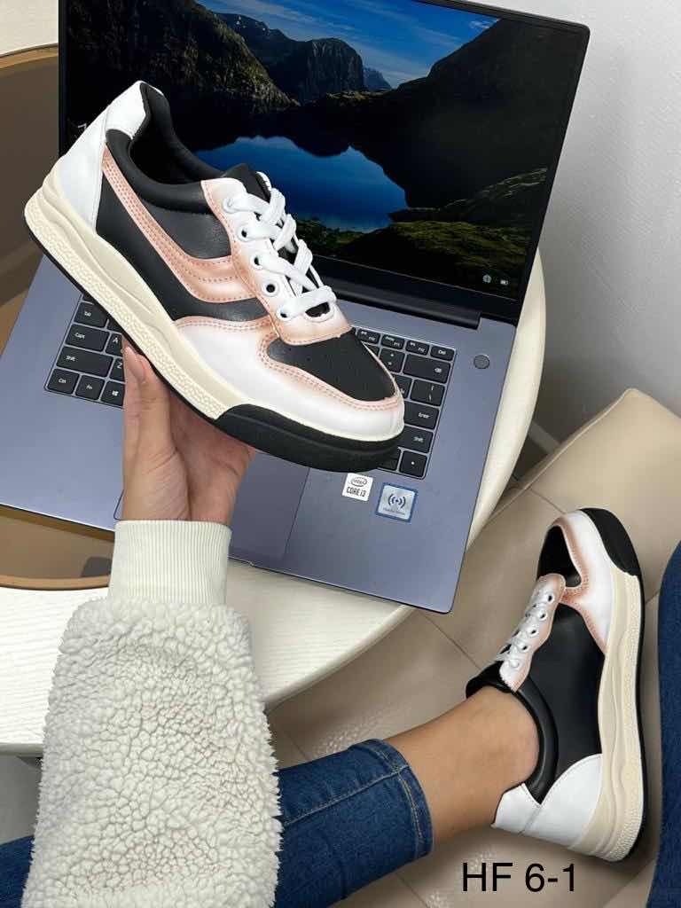 ,кроссовки женскиe, женская,кроссовки модные,стильные женские кроссовки