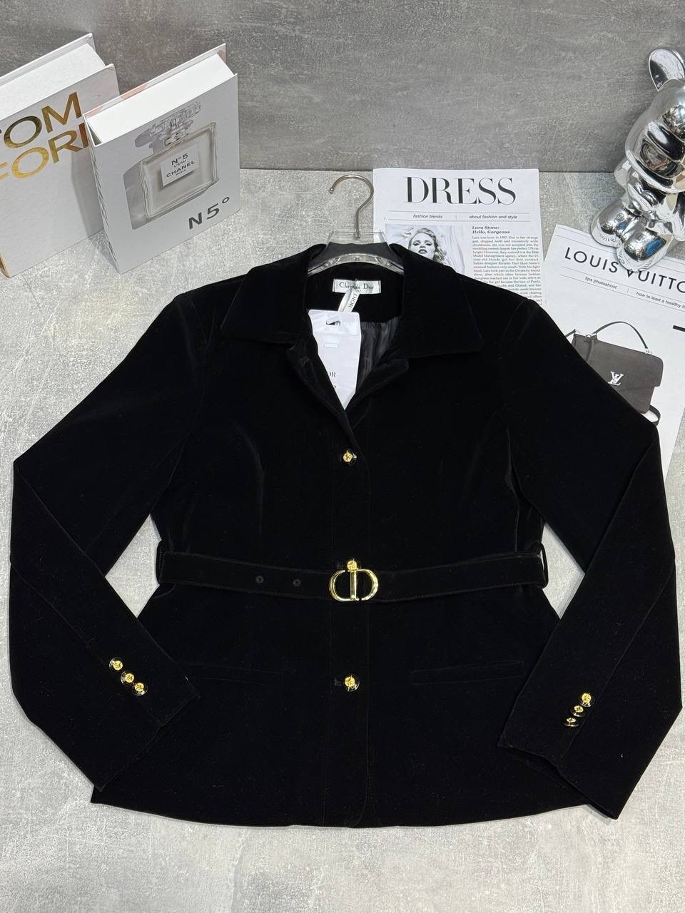 пиджак бархатный женский,бархатный пиджак,велюровый пиджак женский,вельветовый пиджак женский,бархатный жакет