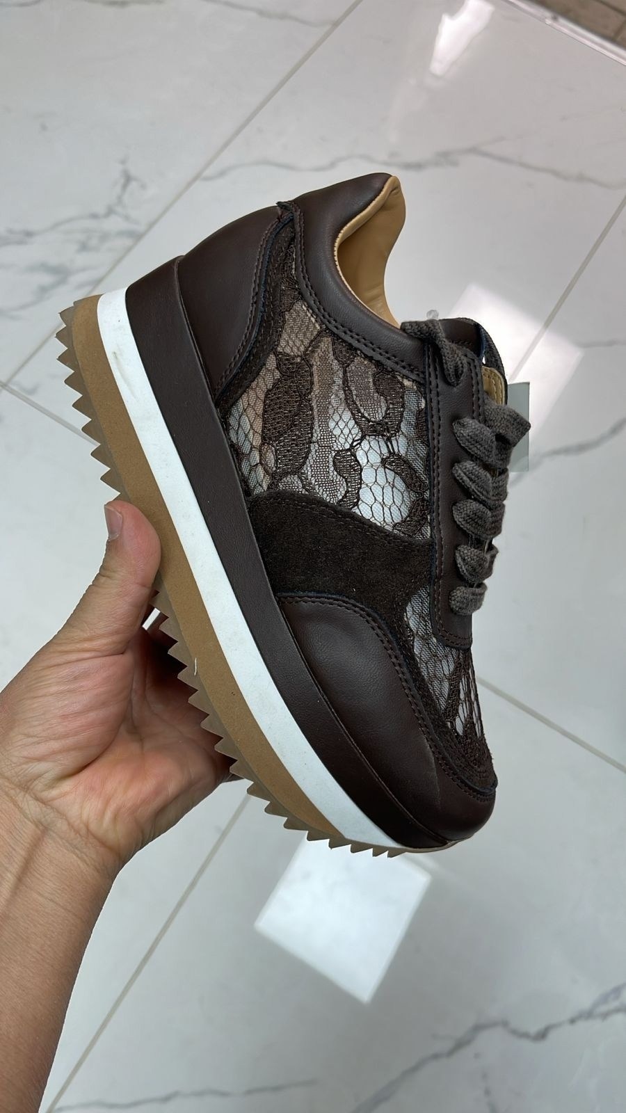 ,кроссовки женскиe,кроссовки милано женские,кроссовки для женщин,брендовая