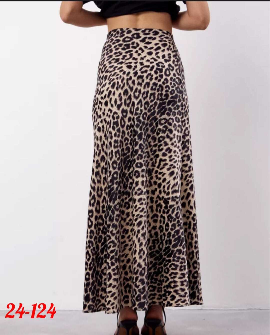 атласная длинная юбка с леопардовым принтом,юбка леопардовая макси,юбка с леопардовым принтом,леопардовая юбка,юбка атласная макси леопардовый