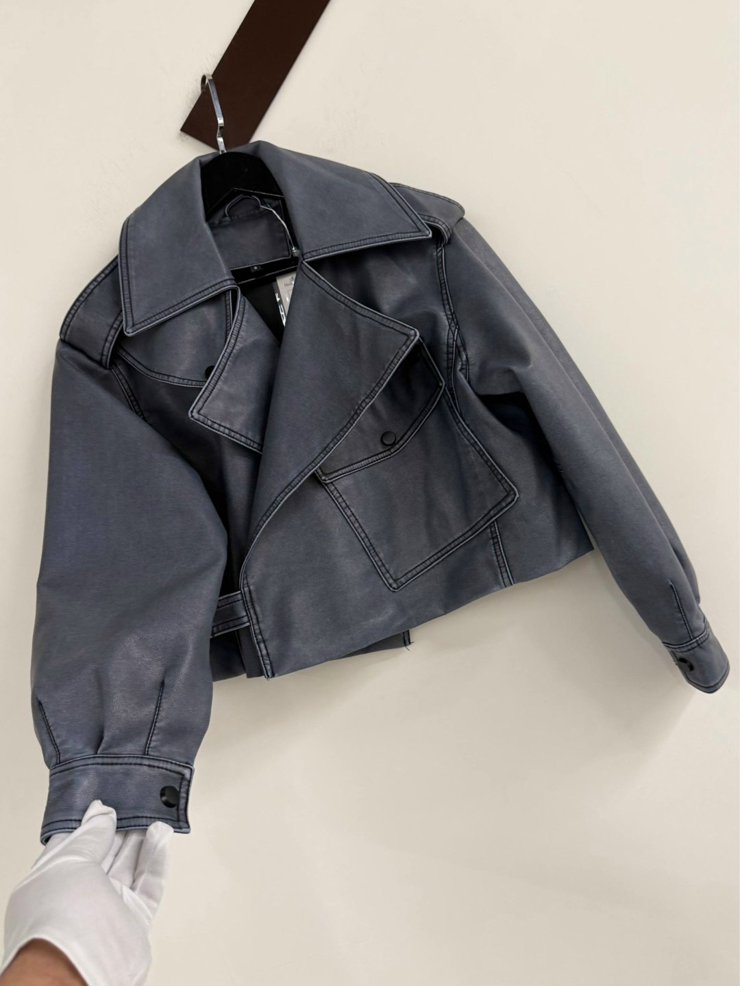 куртка женская из искусственной кожи,кожаная куртка косуха,женская укороченная куртка из искусственной кожи,куртка косуха,куртка кожаная