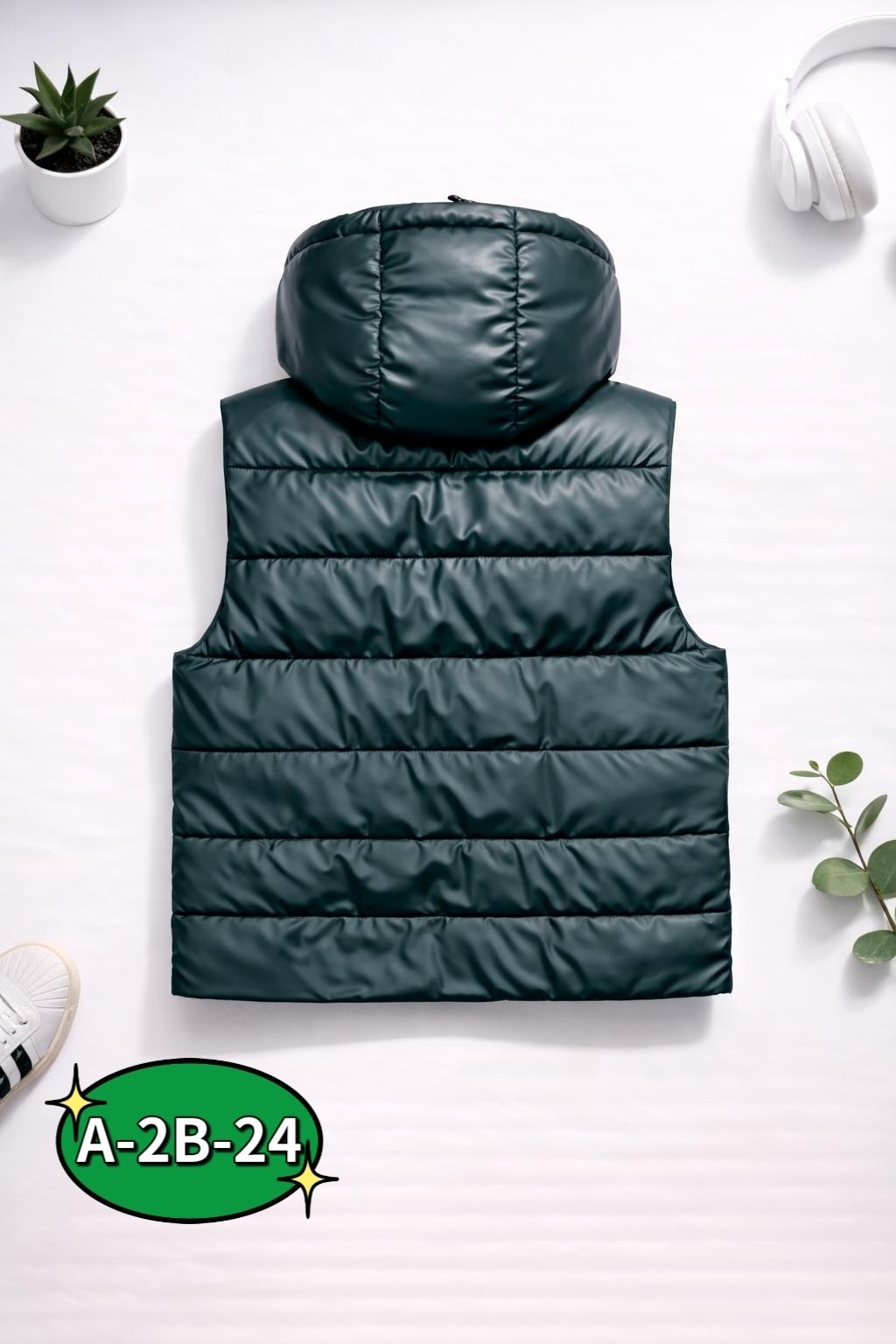 жилет детский,жилетка с капюшоном,жилет с капюшоном,жилетка детская,жилеты детские