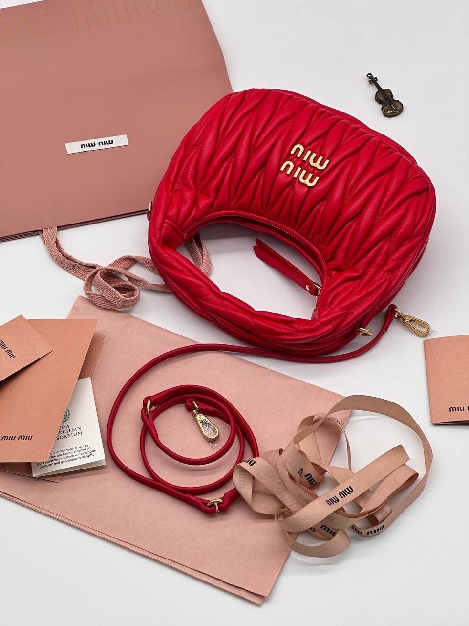 сумка miu miu,сумки миу миу,сумка женская miu miu,женская сумка,миу миу сумка оригинал