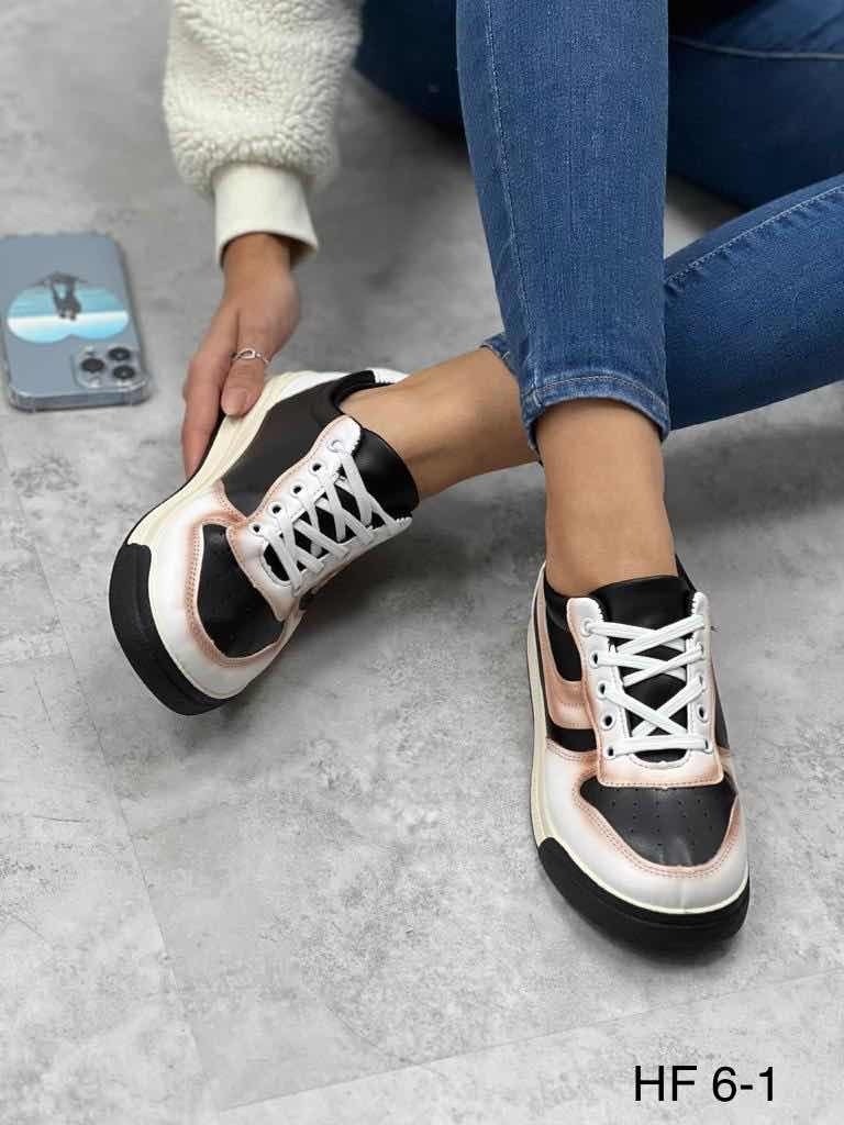 ,кроссовки женскиe, женская,кроссовки модные,стильные женские кроссовки