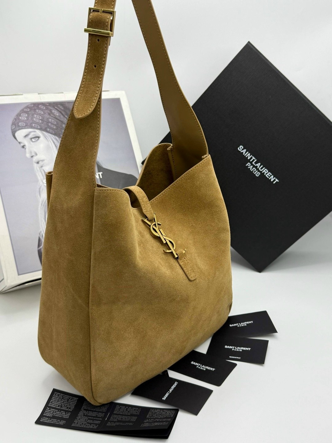 кожаная сумка-хобо le 5 à 7 saint laurent коричневый,замшевая сумка,замшевая сумка женская,yves saint laurent женская замшевая сумка 37x29 см,сумка saint laurent