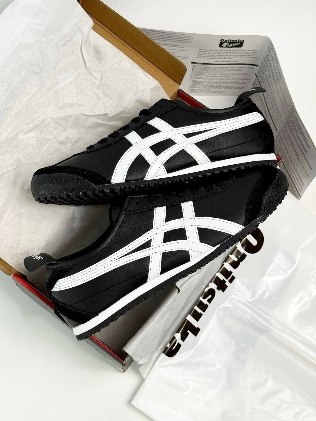 кроссовки onitsuka tiger mexico 66,onitsuka tiger black mexico 66,кроссовки onitsuka tiger,кроссовки asics onitsuka tiger mexico 66,asics onitsuka tiger mexico 66