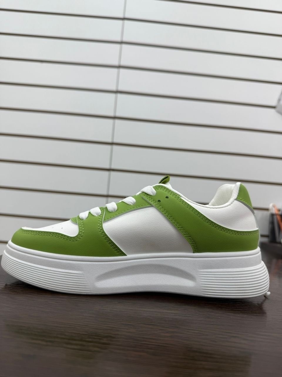 кроссовки женскиe,кроссовки,кроссовки эко,кроссовки женские зеленые,спортивная