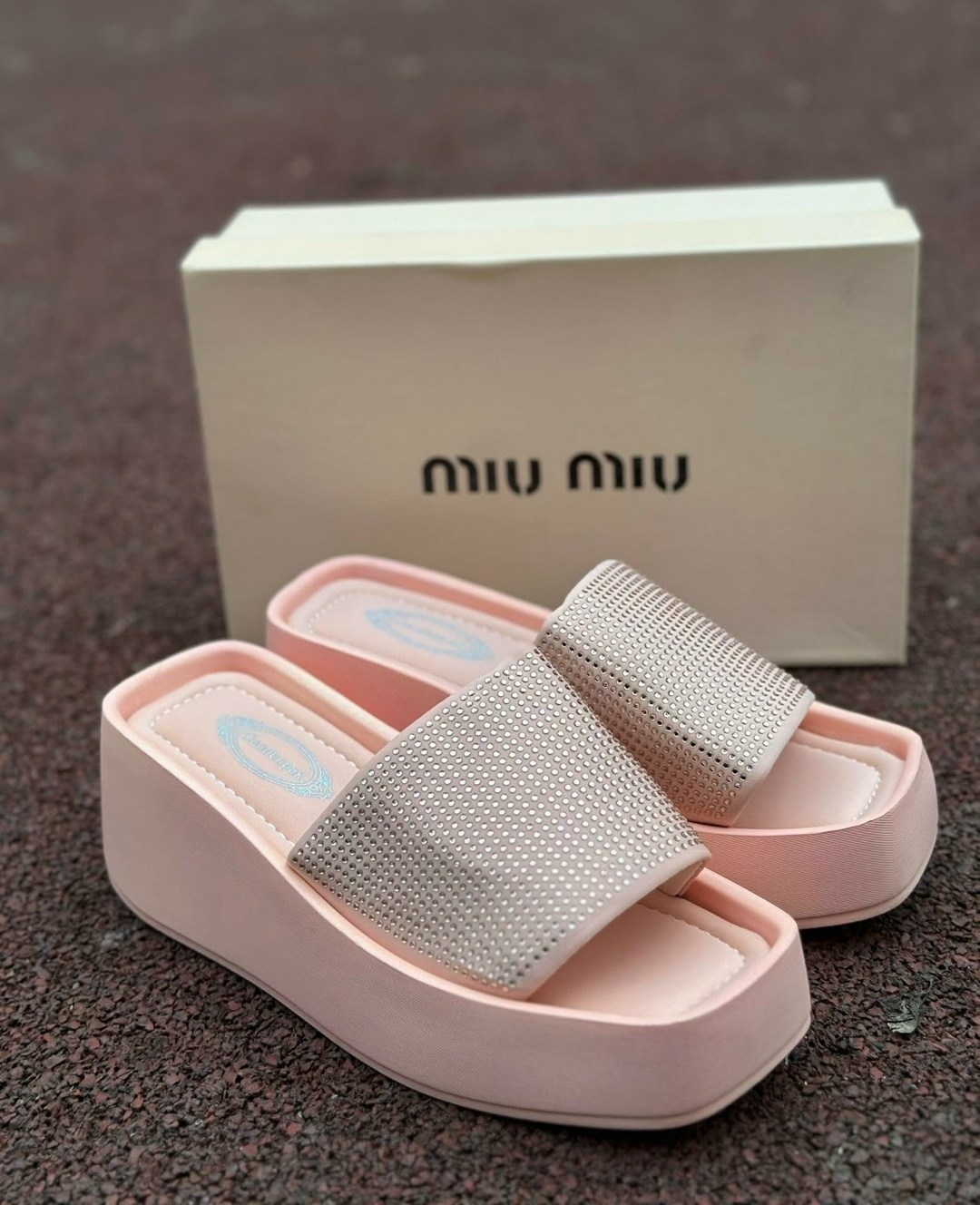 шлепанцы miu miu,,шлепанцы женские,женские шлепанцы на платформе,шлепки женские