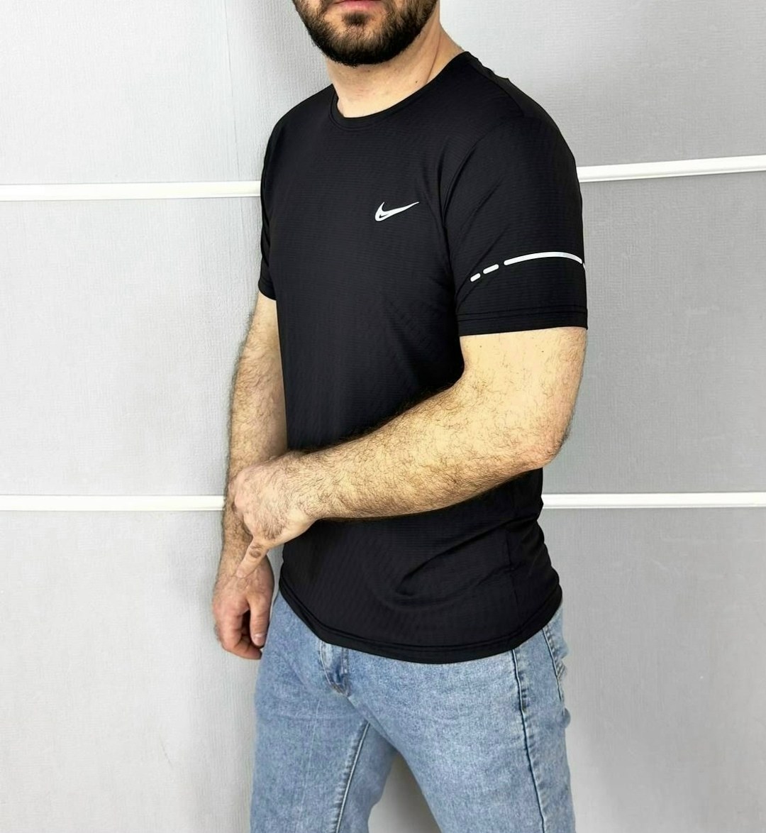 мужская футболка,футболка майка,футболка мужская nike,футболка nike,футболке