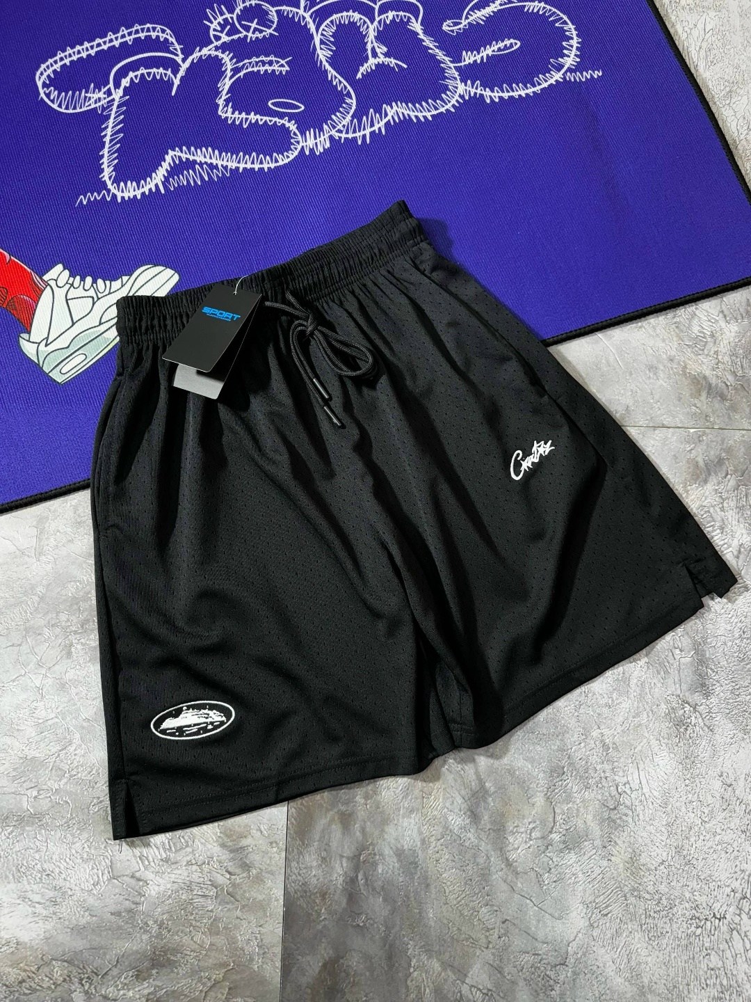 спортивные шорты,мужские шорты,мужские спортивные шорты,шорты,черные шорты